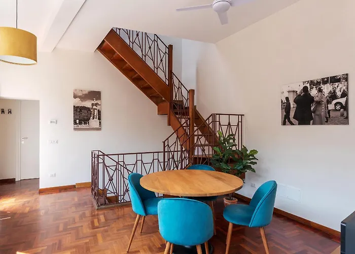 2 Bedroom Flat With Two Private Vatican Terrace