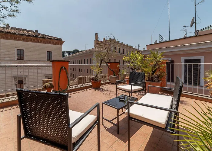 Apartment 2 Bedroom Flat With Two Private Vatican Terrace