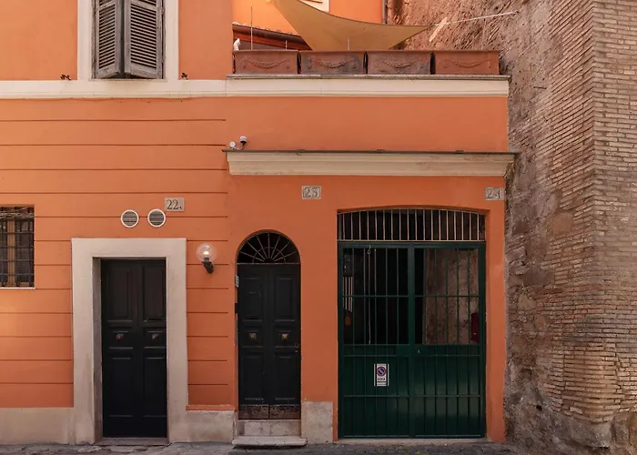 Apartment 2 Bedroom Flat With Two Private Vatican Terrace *